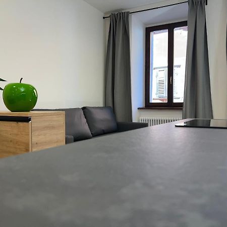 Yugogo Mazzini 41 - Bilocale Trento Centro Apartamento Exterior foto